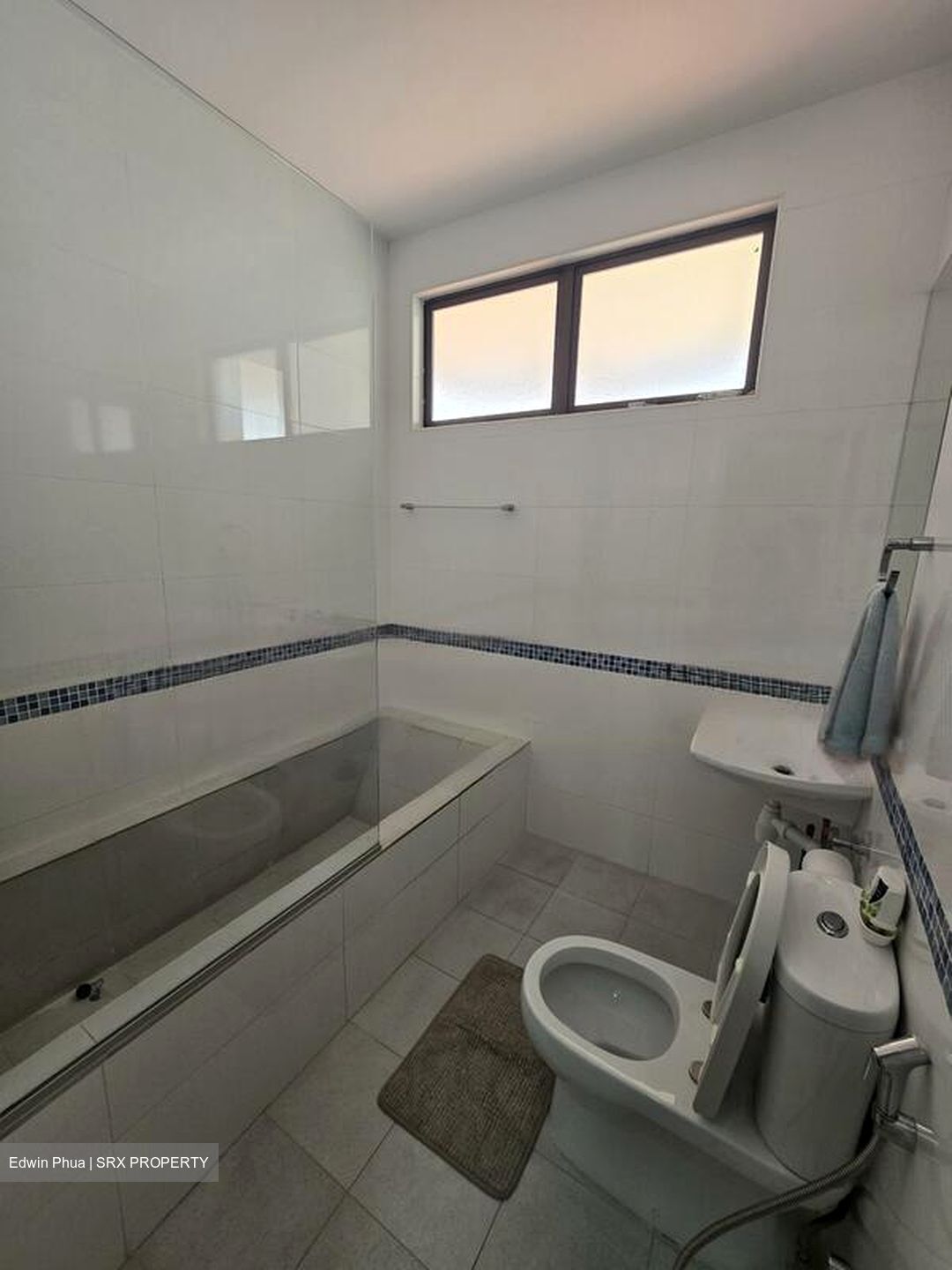 Upper Changi Road East (D16), Semi-Detached #452759801